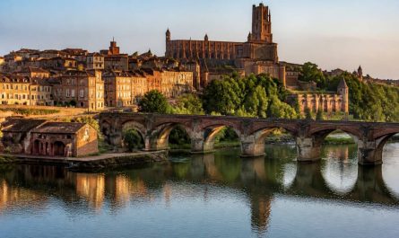 Visiter Albi en 48 heures : itinéraire, hébergements et bonnes adresses pour un week-end réussi